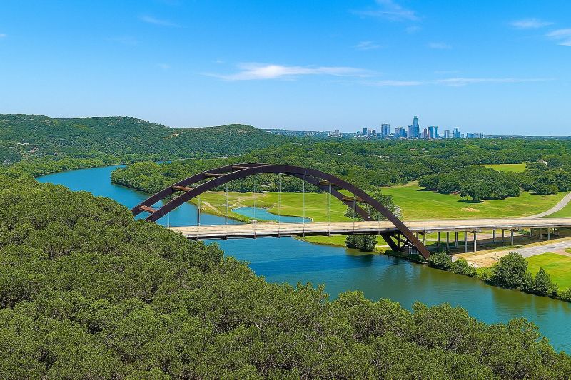 Local Commercial Parking Lot Sealing in Bastrop, TX