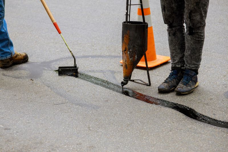 Local Asphalt Sealing in Houston, TX
