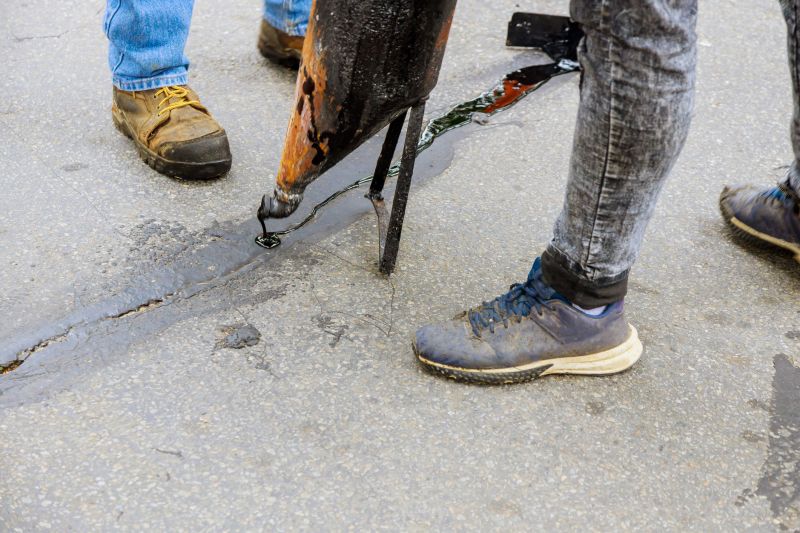 Who Does Asphalt Sealings